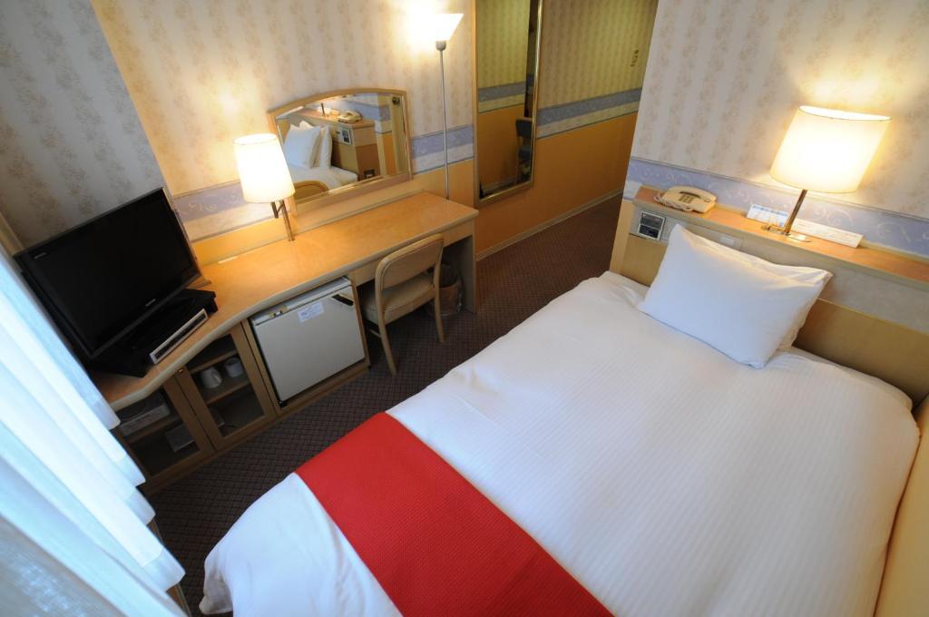 Oita Regal Hotel Chambre photo